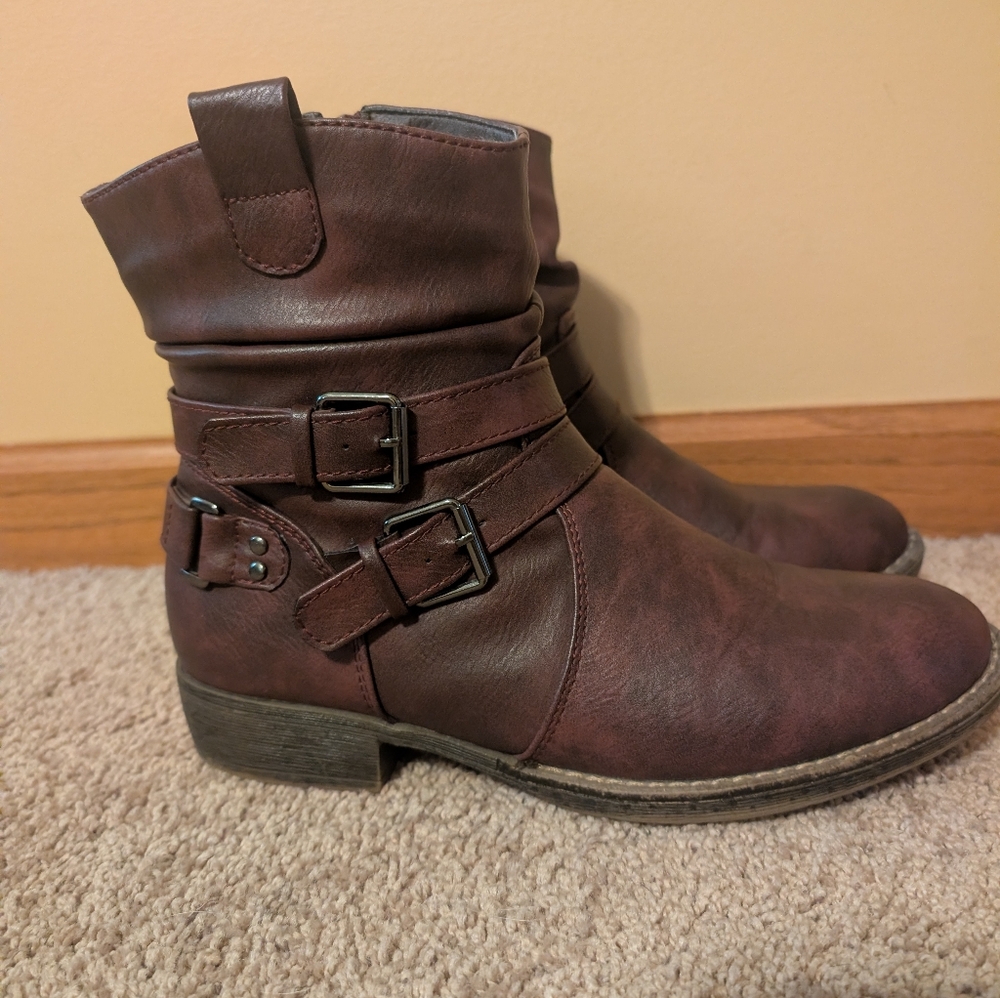 Women's Maroon Ankle Boots